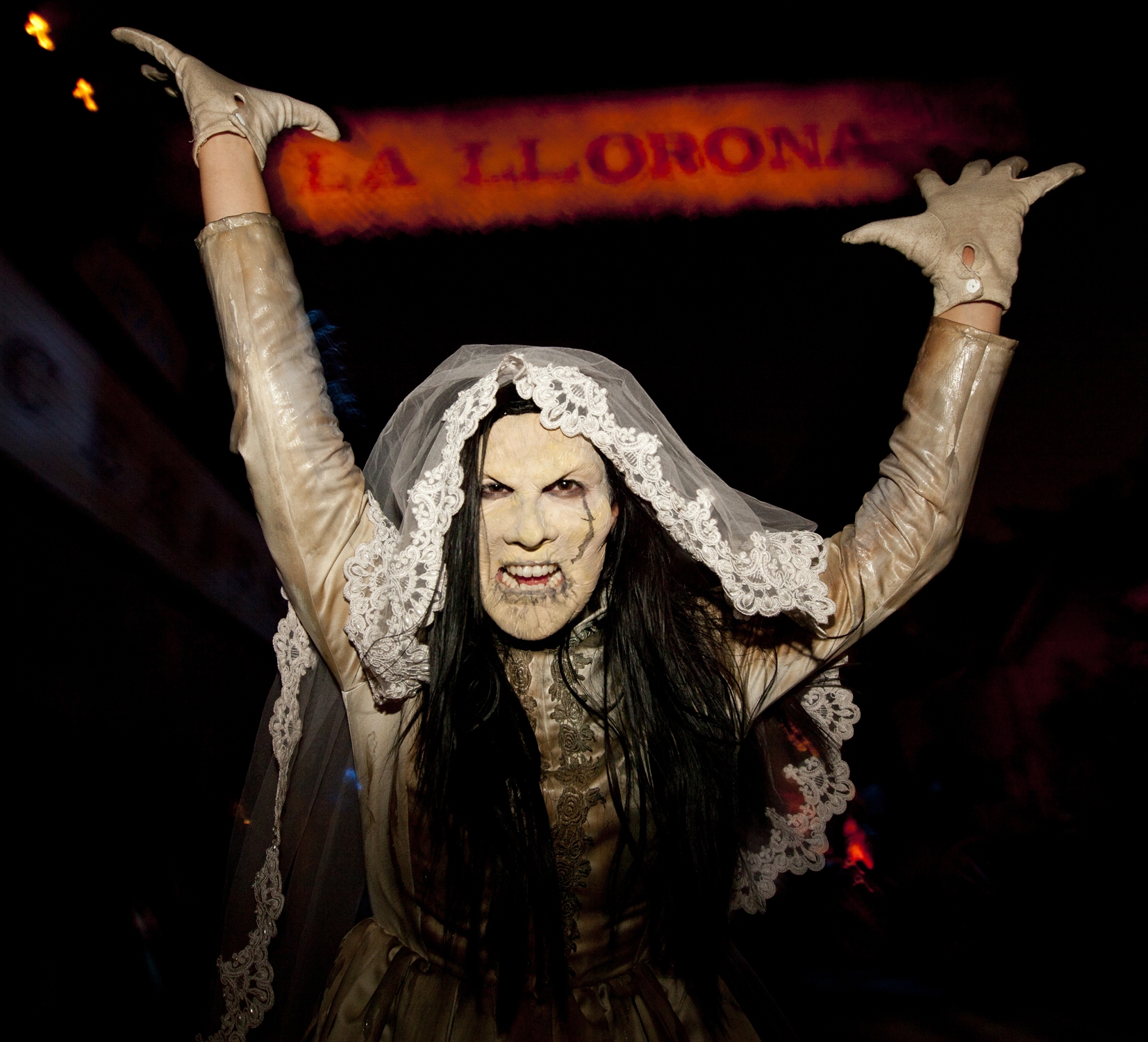 La llorona Photos : La Llorona at Halloween Horror.